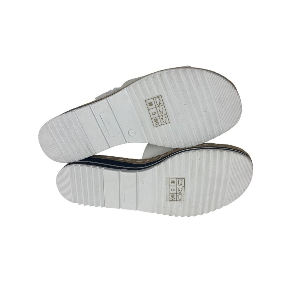 Journee Collection White Slide Sandals with Natural Jute Trim - Picture 5 of 10
